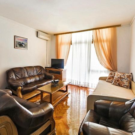 Apartment D-Moll Sutomore Extérieur photo